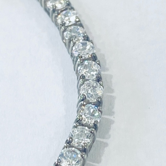 🩷🩷🩷Sterling Silver Tennis Bracelet, 7.5” long🩷🩷🩷 - Picture 2 of 6